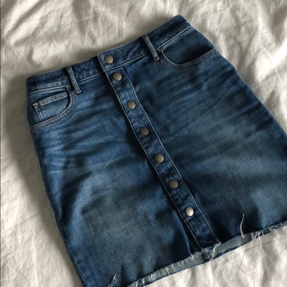 Denim skirt